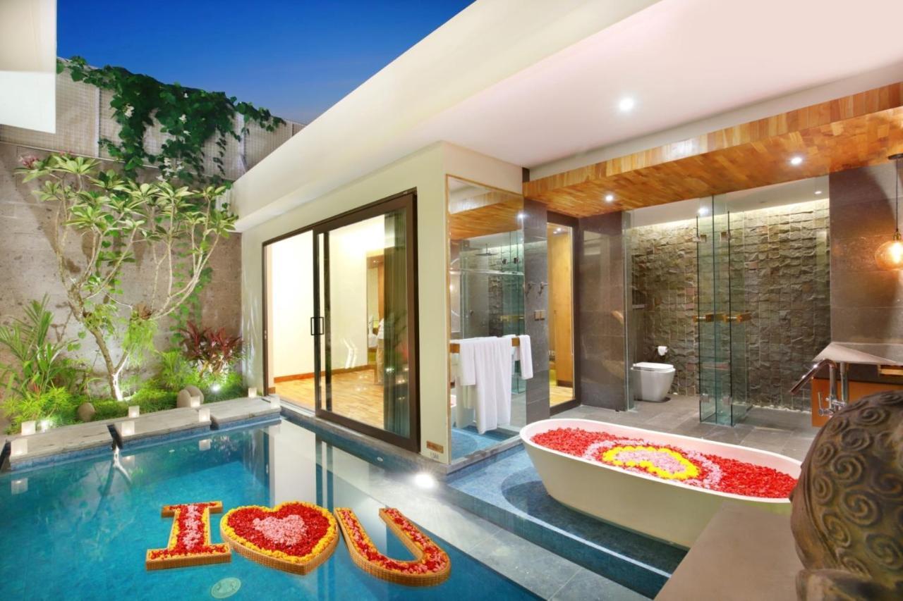 Ayona Villa Seminyak By Ini Vie Hospitality Exterior photo