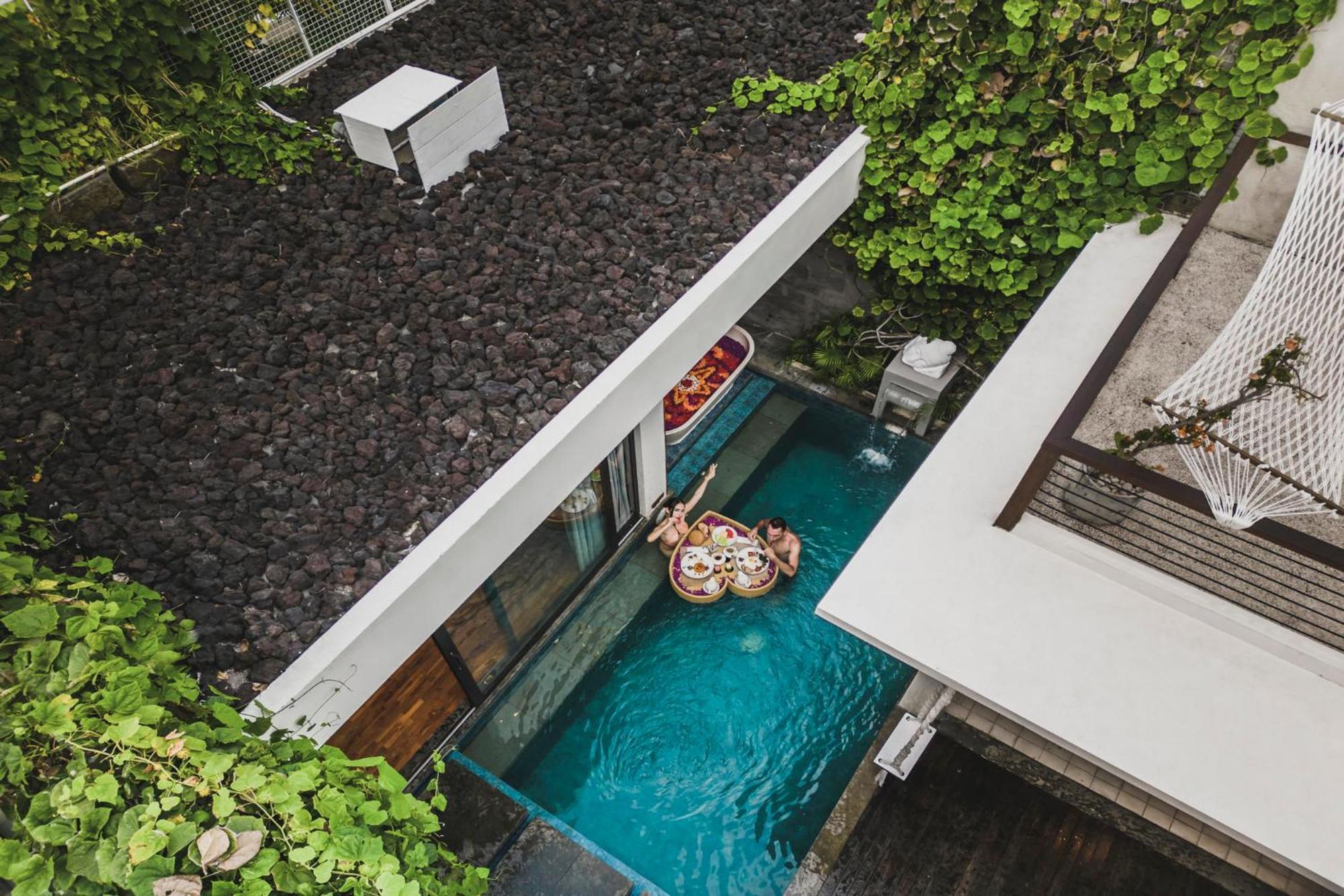 Ayona Villa Seminyak By Ini Vie Hospitality Exterior photo