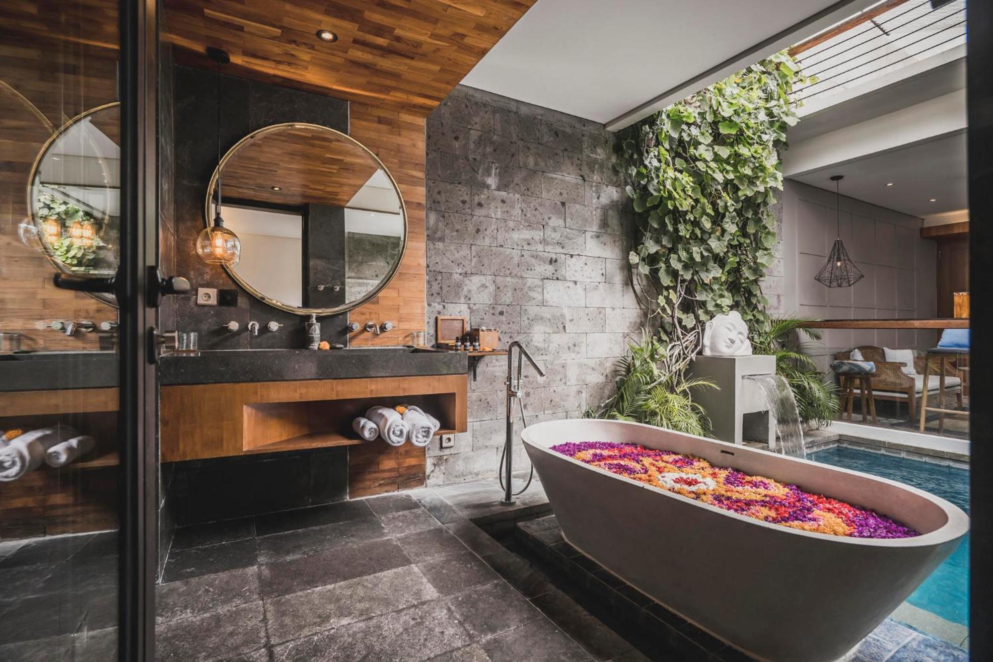 Ayona Villa Seminyak By Ini Vie Hospitality Exterior photo