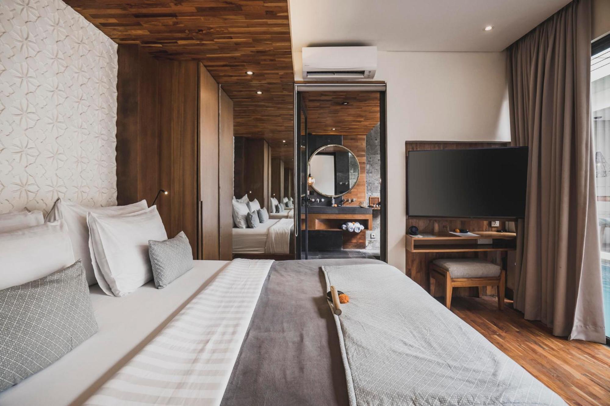 Ayona Villa Seminyak By Ini Vie Hospitality Exterior photo